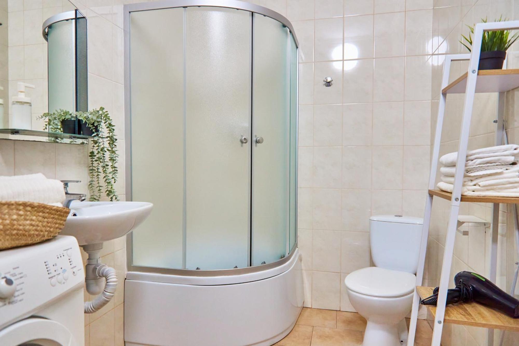 Яскраві Сучасні Апартаменти Для Молодих Та Активних Mukatjeve Exteriör bild